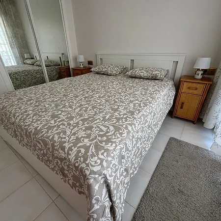 Penthouse Met 2 Slaapkamers Bij Het In アパート *