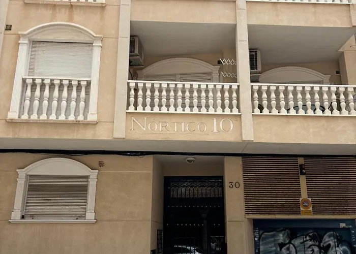 Apartment Penthouse Met 2 Slaapkamers Bij Het In *